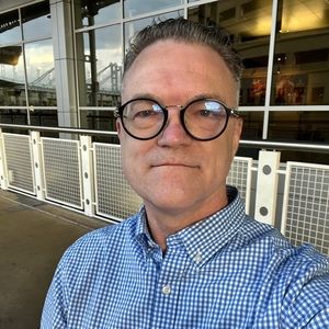 Meet your Posher, Scott